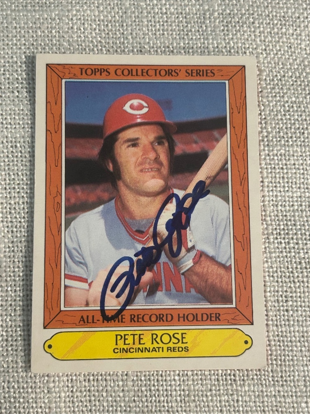 Pete Rose Autographed Topps 1985 Baseball Card